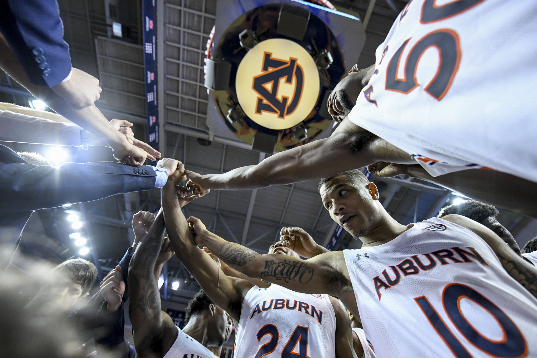 APTOPIX Georgia Auburn Basketball